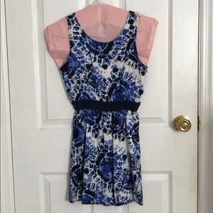 Dress- never worn size 13 kids